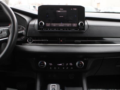 2022 Mitsubishi Outlander ES Front Wheel Drive CVT