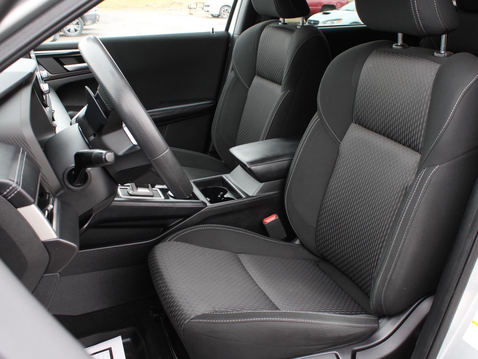 2022 Mitsubishi Outlander ES Front Wheel Drive CVT