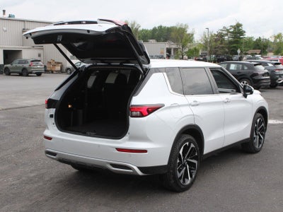 2024 Mitsubishi Outlander Black Edition