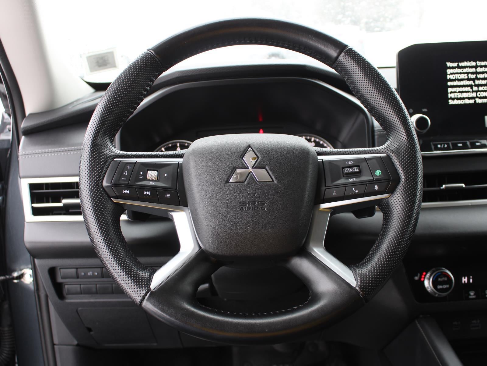 2024 Mitsubishi Outlander SE Black Edition Four Wheel Drive CVT