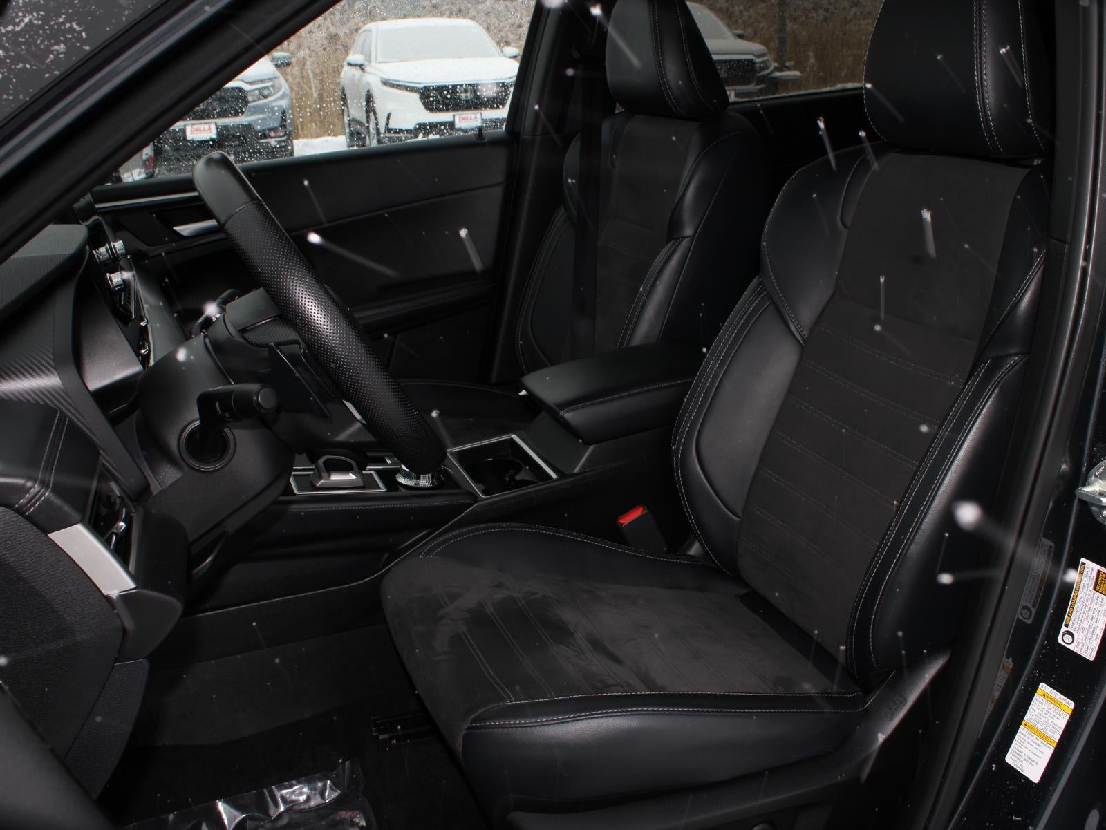 2024 Mitsubishi Outlander SE Black Edition Four Wheel Drive CVT