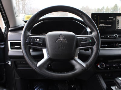 2025 Mitsubishi Outlander SE All Wheel Drive CVT