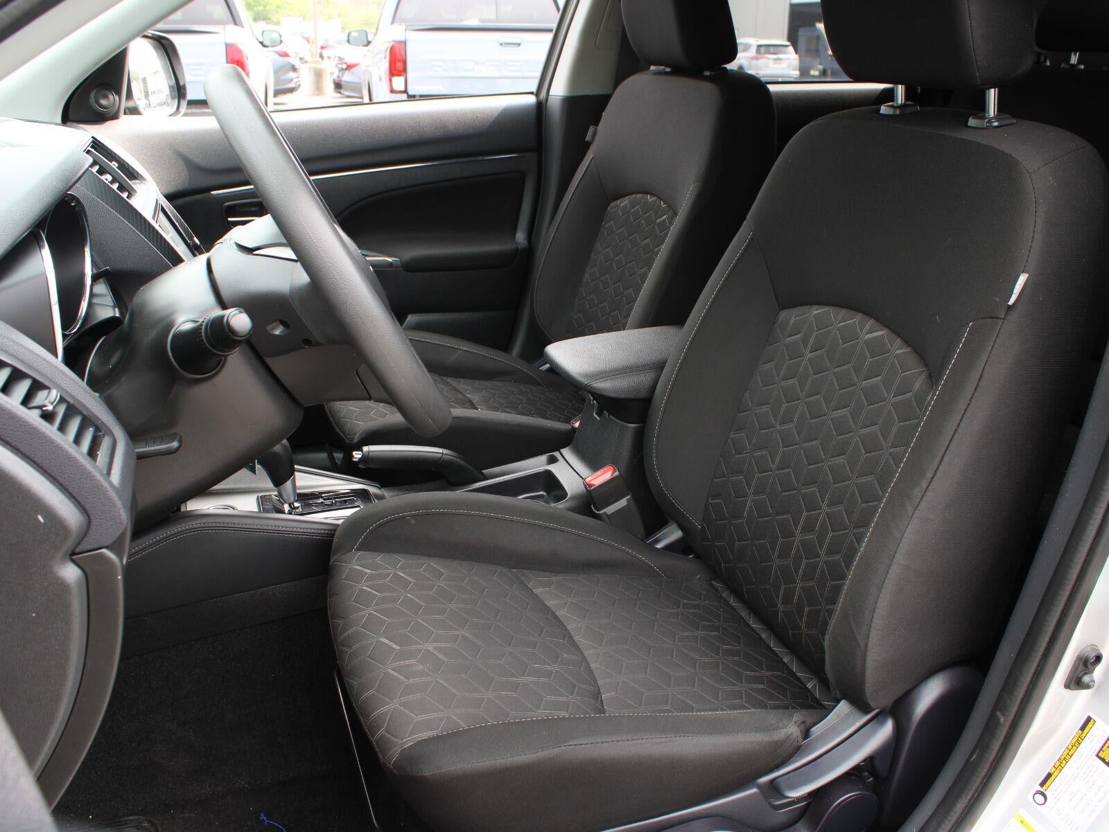 2024 Mitsubishi Outlander Sport ES