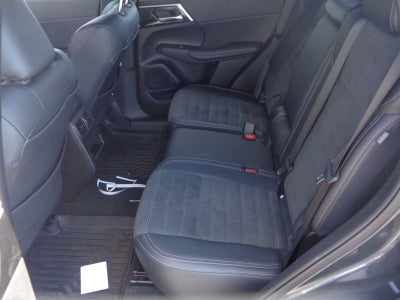 2024 Mitsubishi Outlander SE Black Edition w/Pano Roof