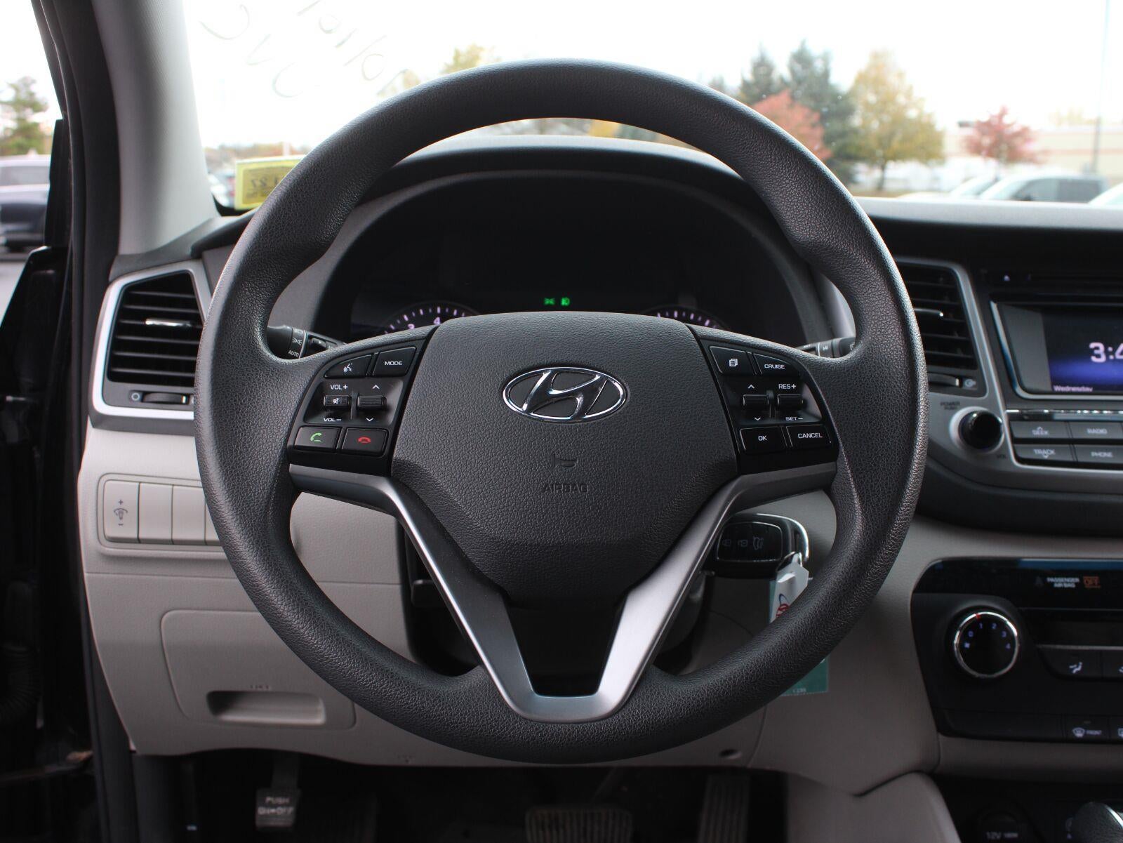 2016 Hyundai Tucson SE