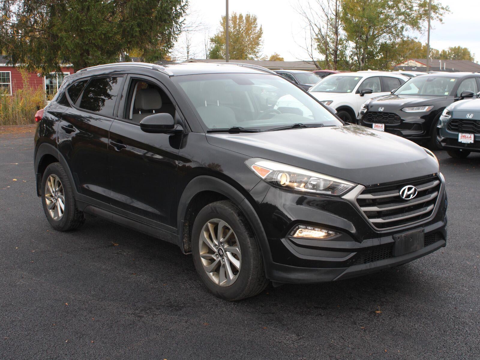 2016 Hyundai Tucson SE