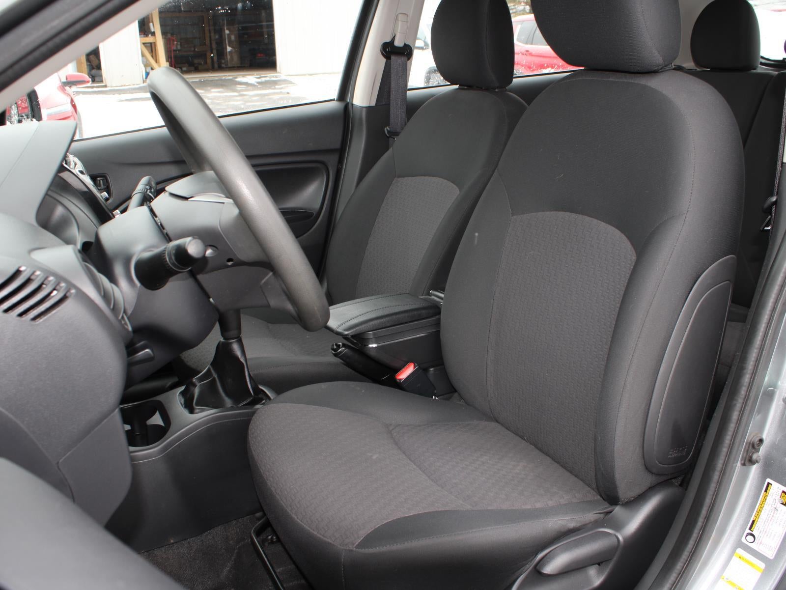 2018 Mitsubishi Mirage ES