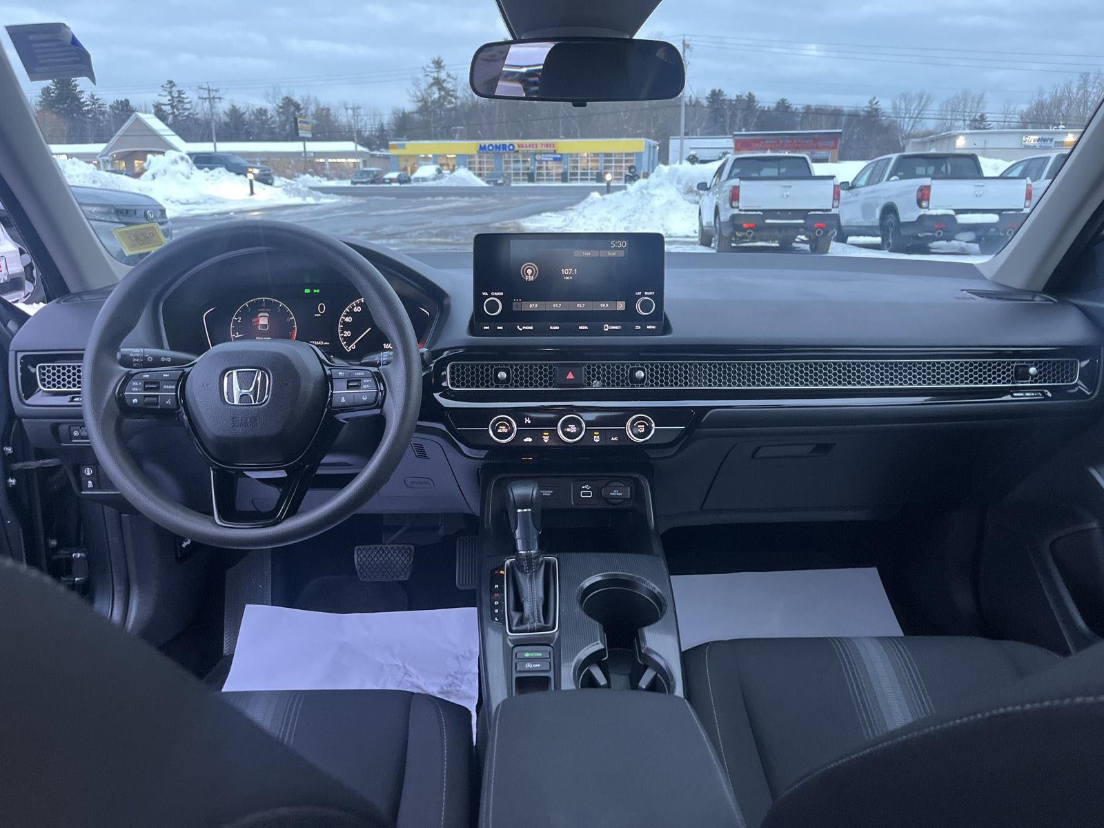 2023 Honda Civic Hatchback LX