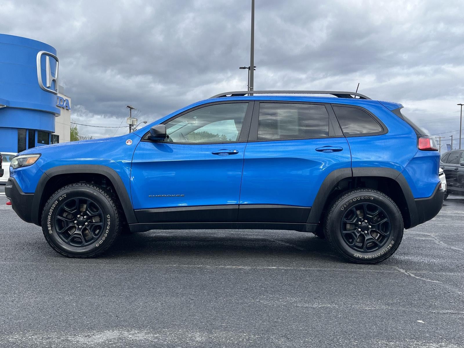 2020 Jeep Cherokee Trailhawk Elite