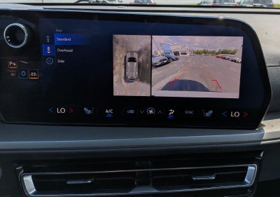 2024 Chevrolet Traverse LS