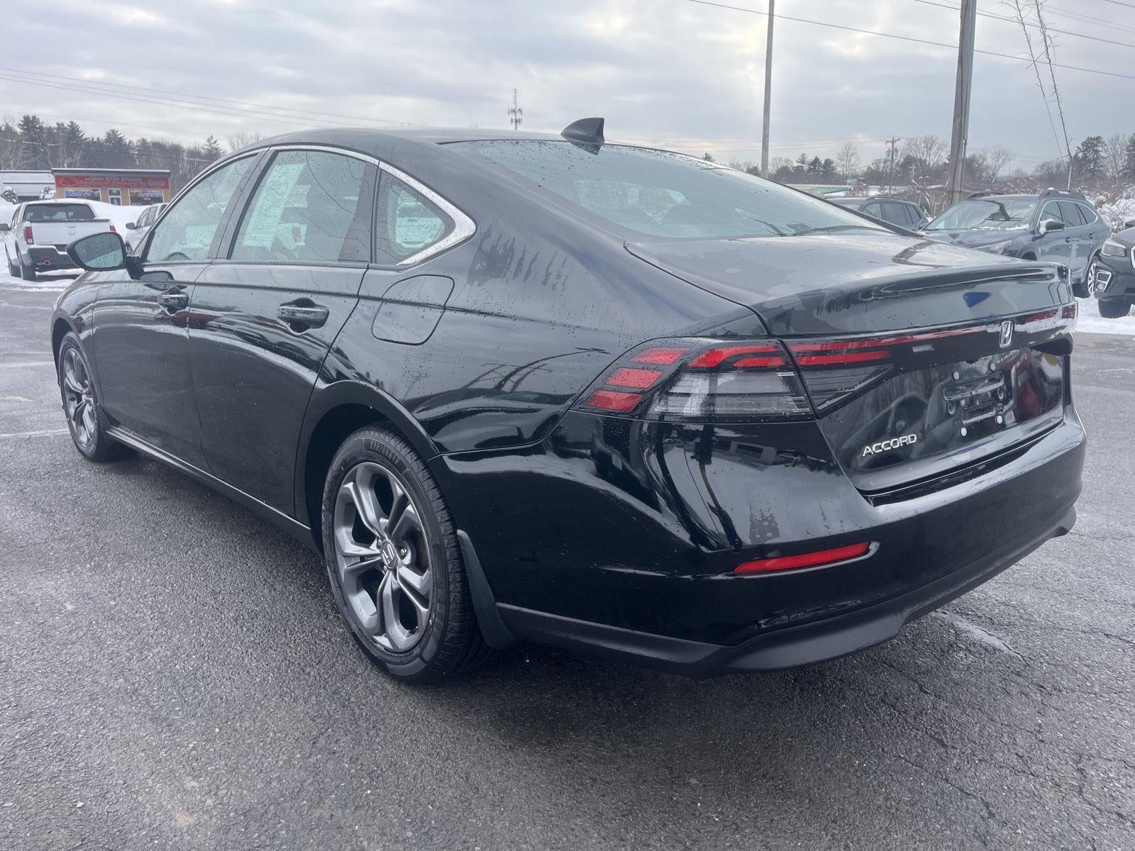 2023 Honda Accord Sedan EX