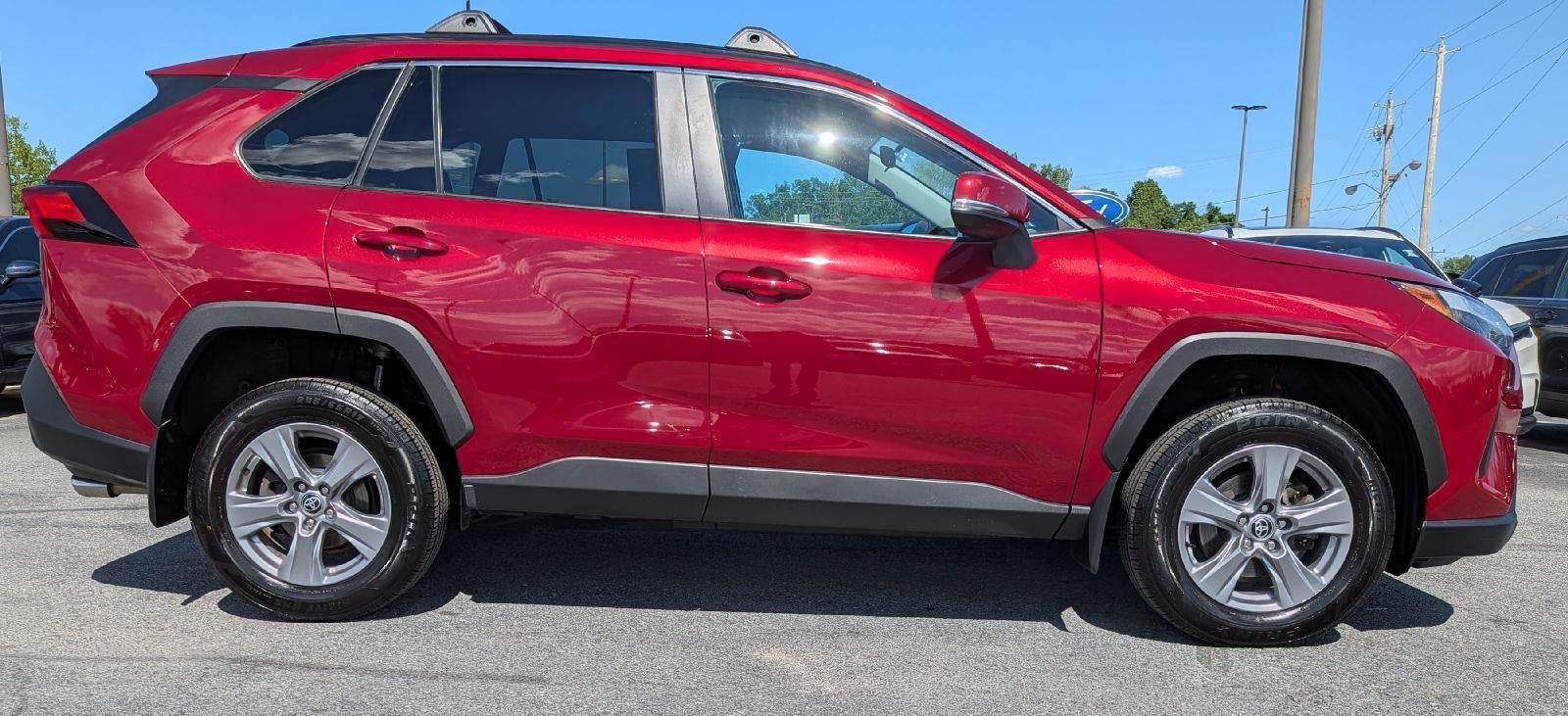 2022 Toyota RAV4 XLE