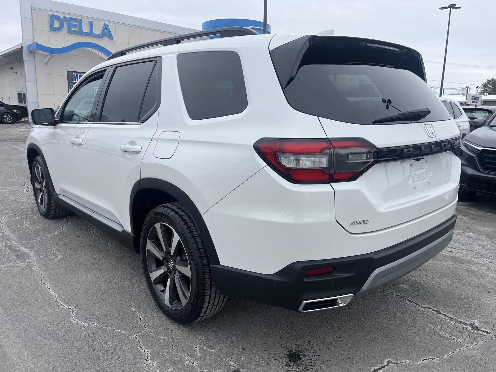 2023 Honda Pilot Touring