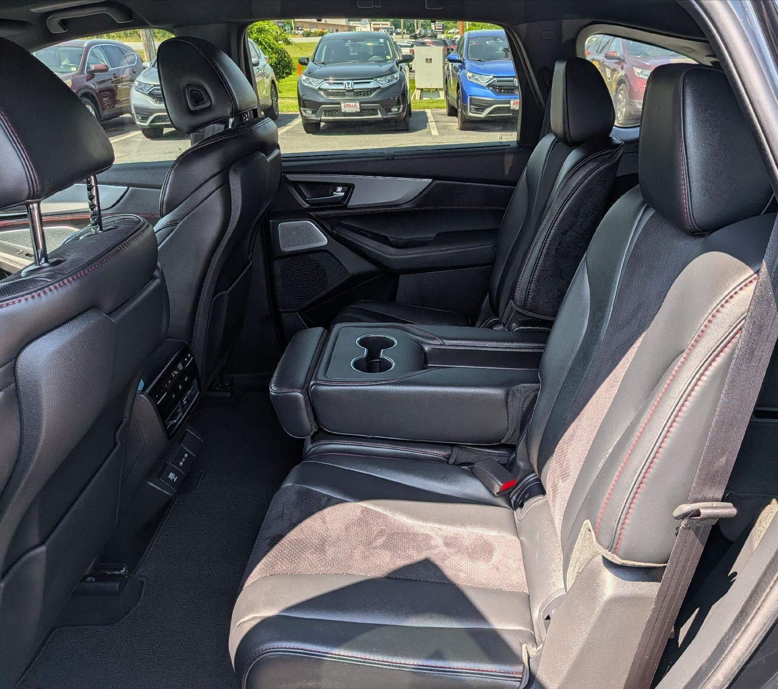 2025 Acura MDX w/A-Spec Package