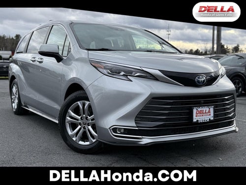 2022 Toyota Sienna Platinum