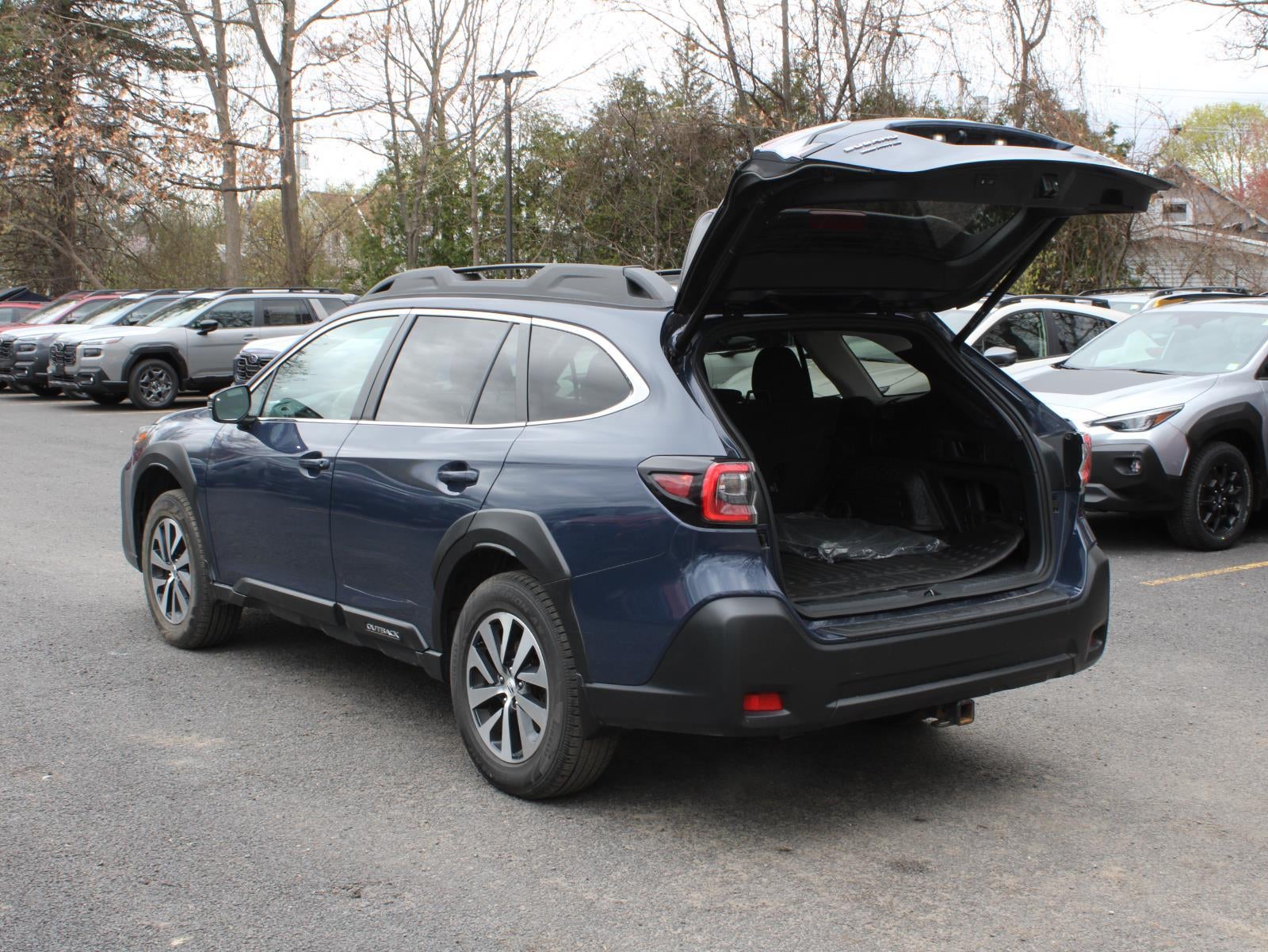 2023 Subaru Outback Premium