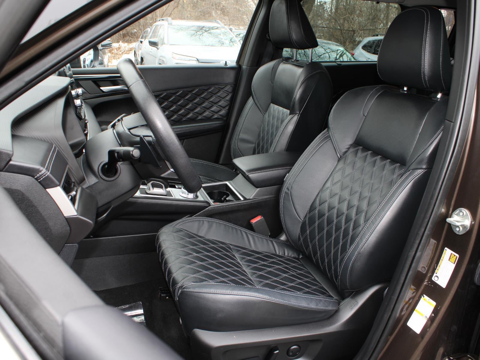 2023 Mitsubishi Outlander SEL