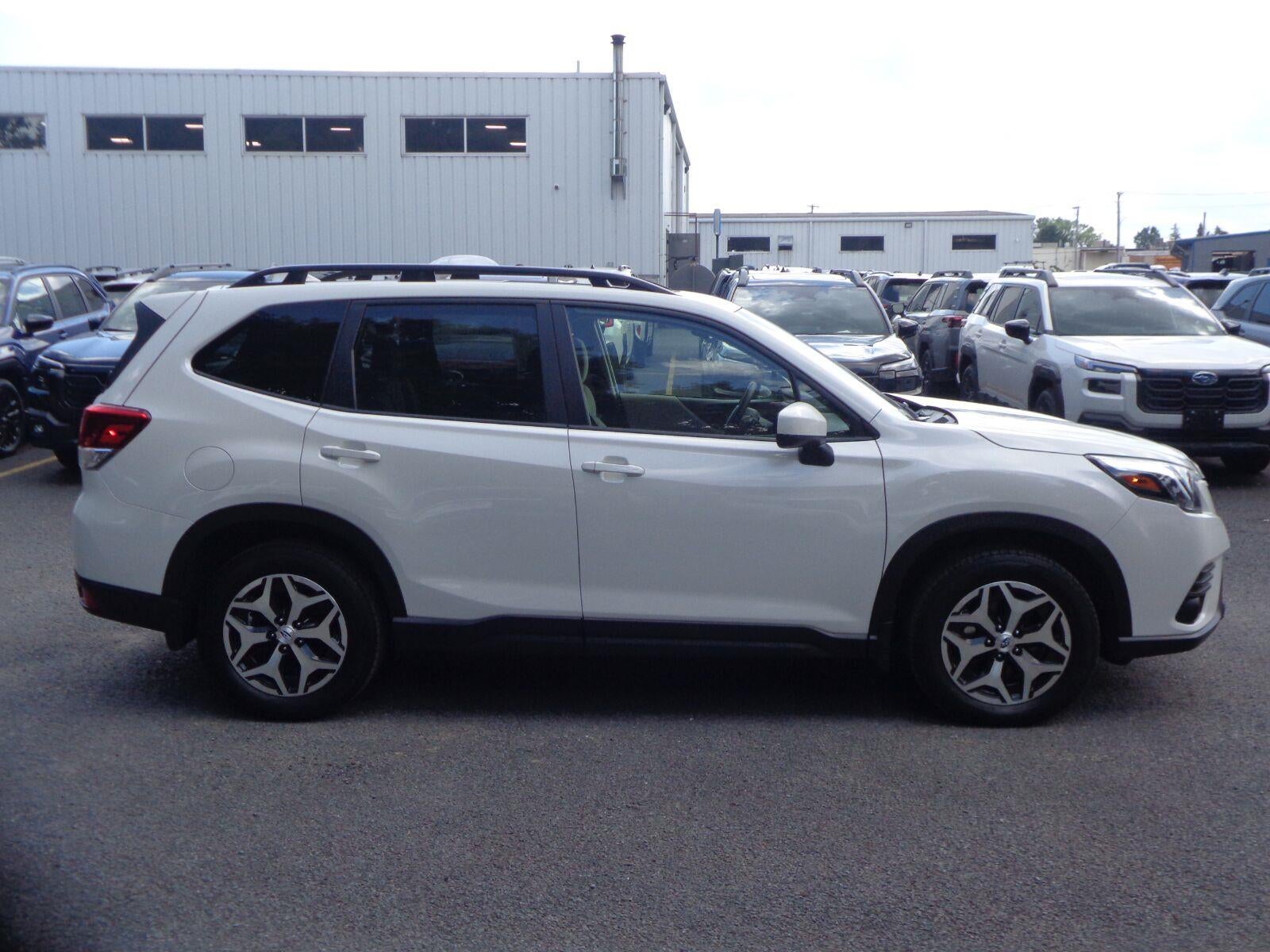 2022 Subaru Forester Premium
