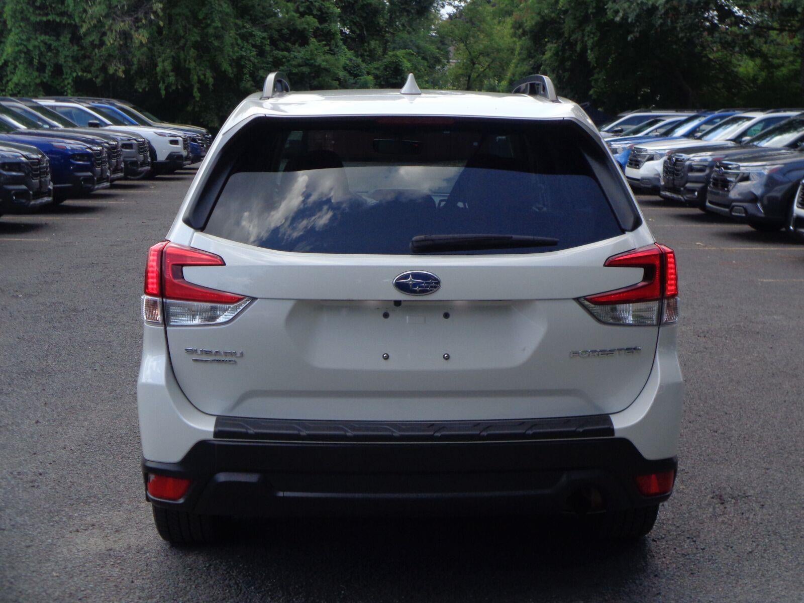 2022 Subaru Forester Premium