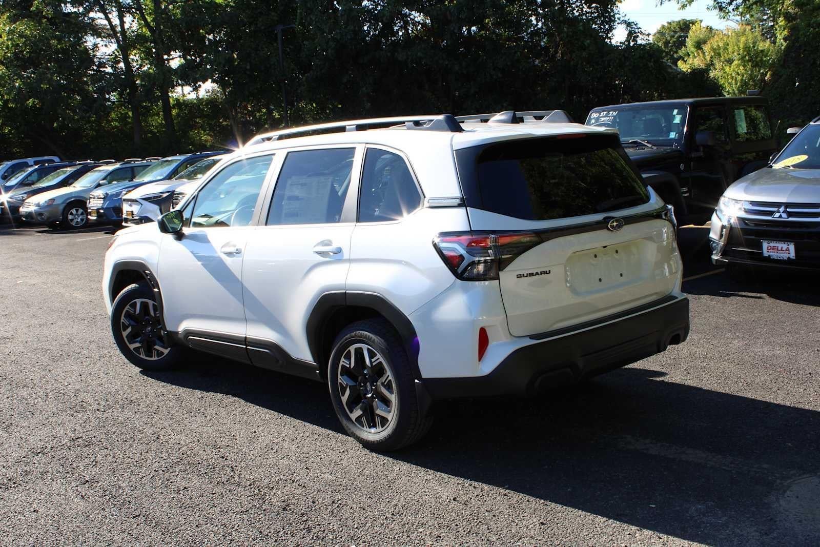 2025 Subaru Forester Premium