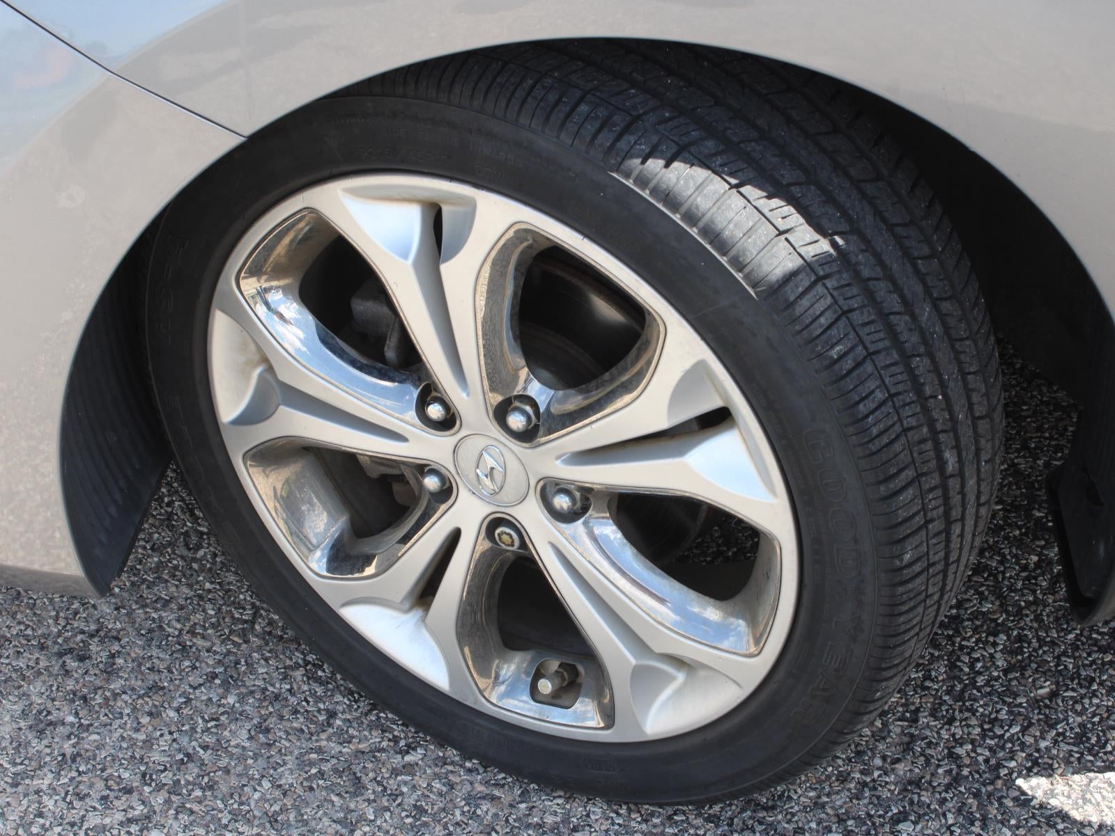 2013 Hyundai Elantra GT Base