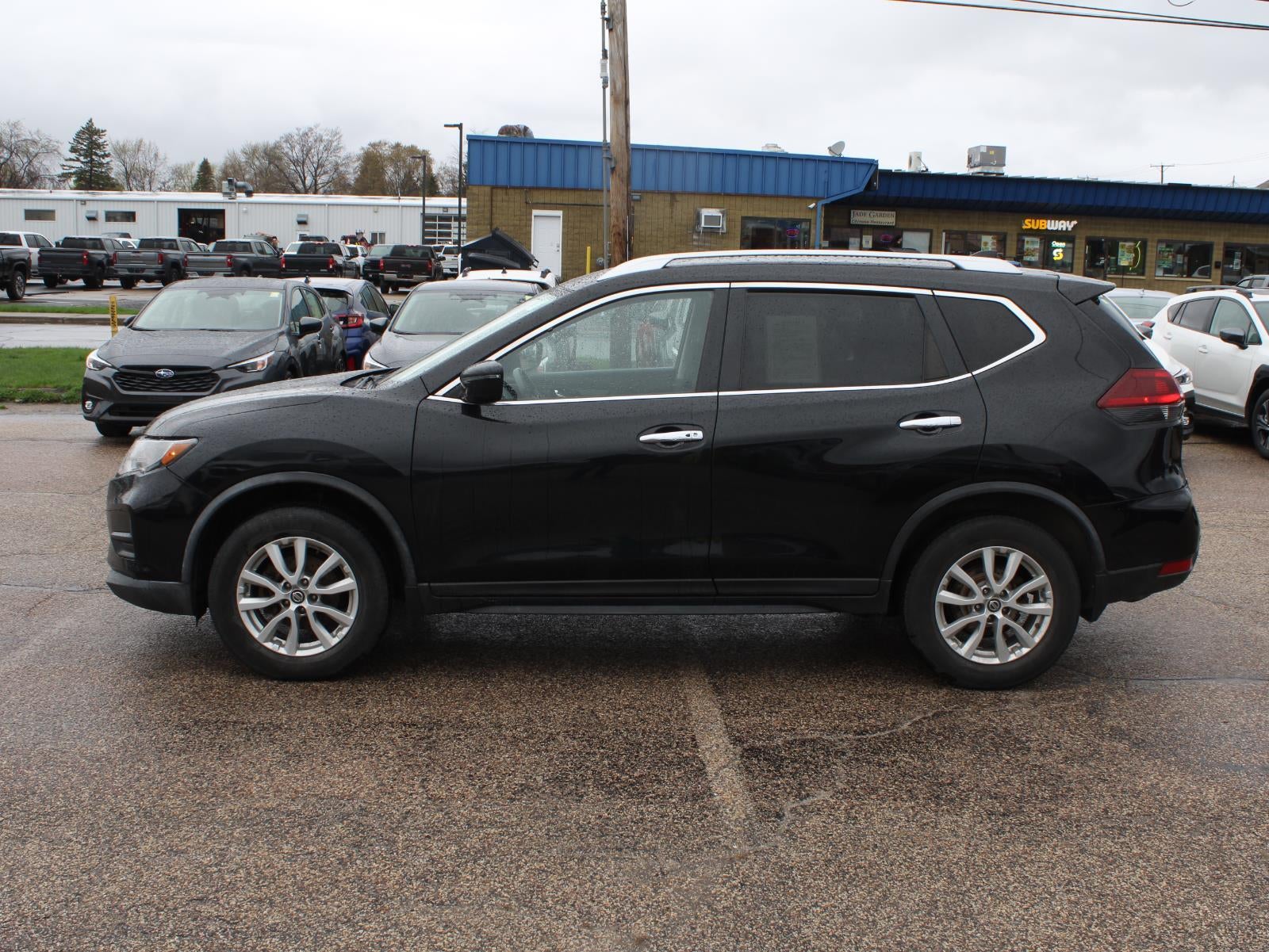 2019 Nissan Rogue SV