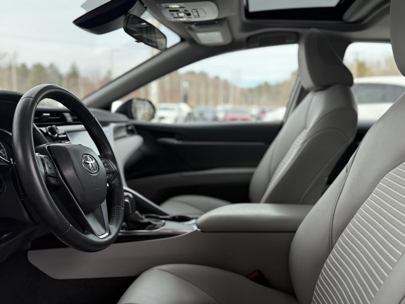 2020 Toyota Camry SE