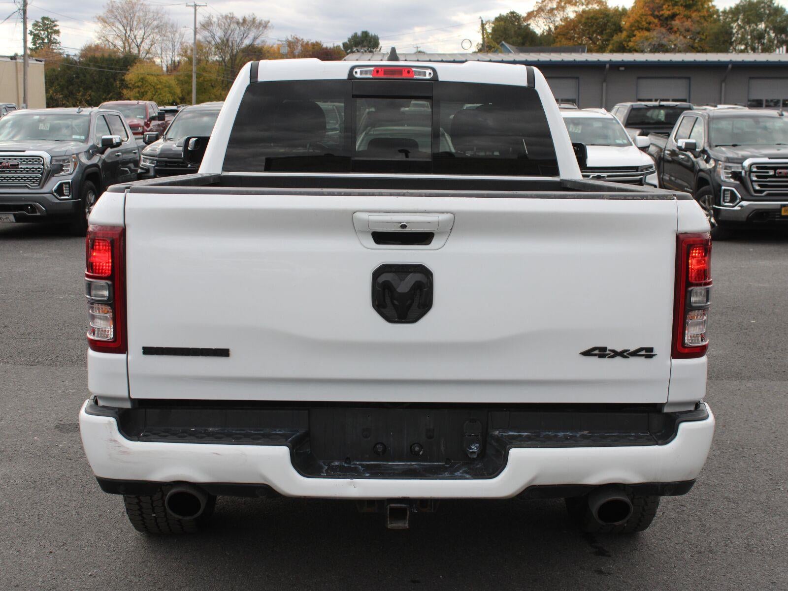 2022 RAM 1500 Big Horn Quad Cab 4x4 6'4" Box