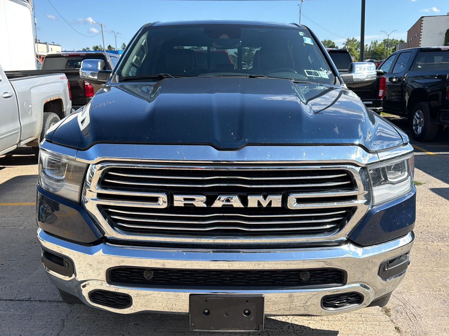 2024 RAM 1500 Laramie Crew Cab 4x4 5'7" Box