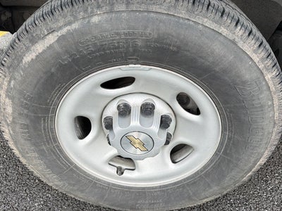 2025 Chevrolet Express Cargo WT