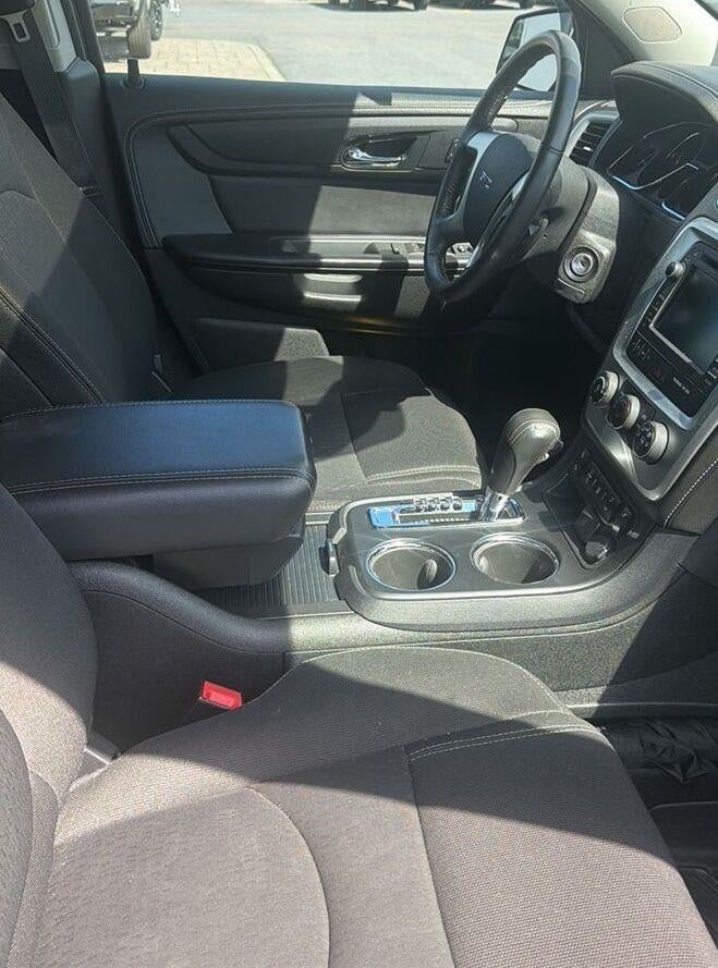 2016 GMC Acadia SLE
