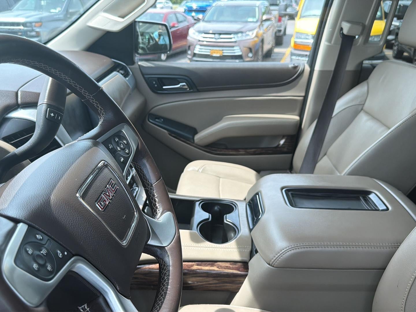 2020 GMC Yukon SLT