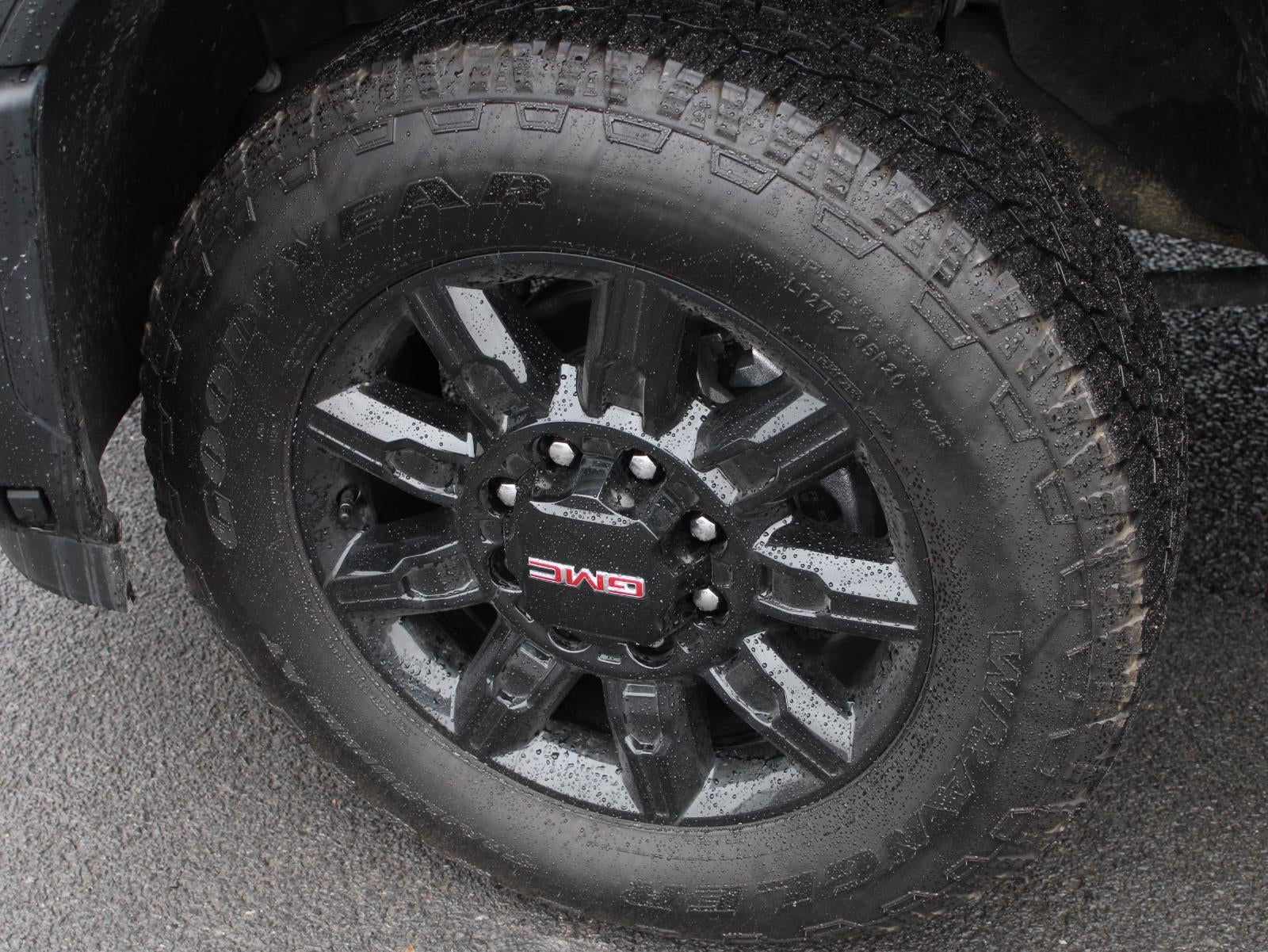 2025 GMC Sierra 2500 HD AT4