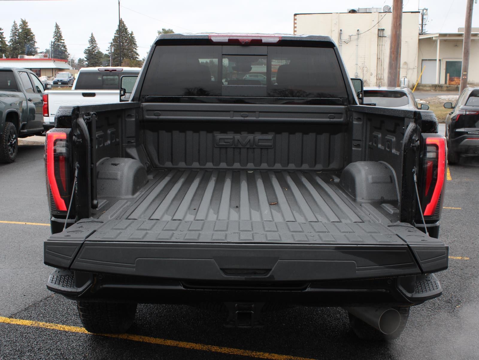 2025 GMC Sierra 2500 HD AT4