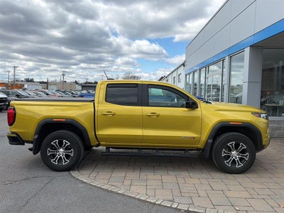 2023 GMC Canyon AT4