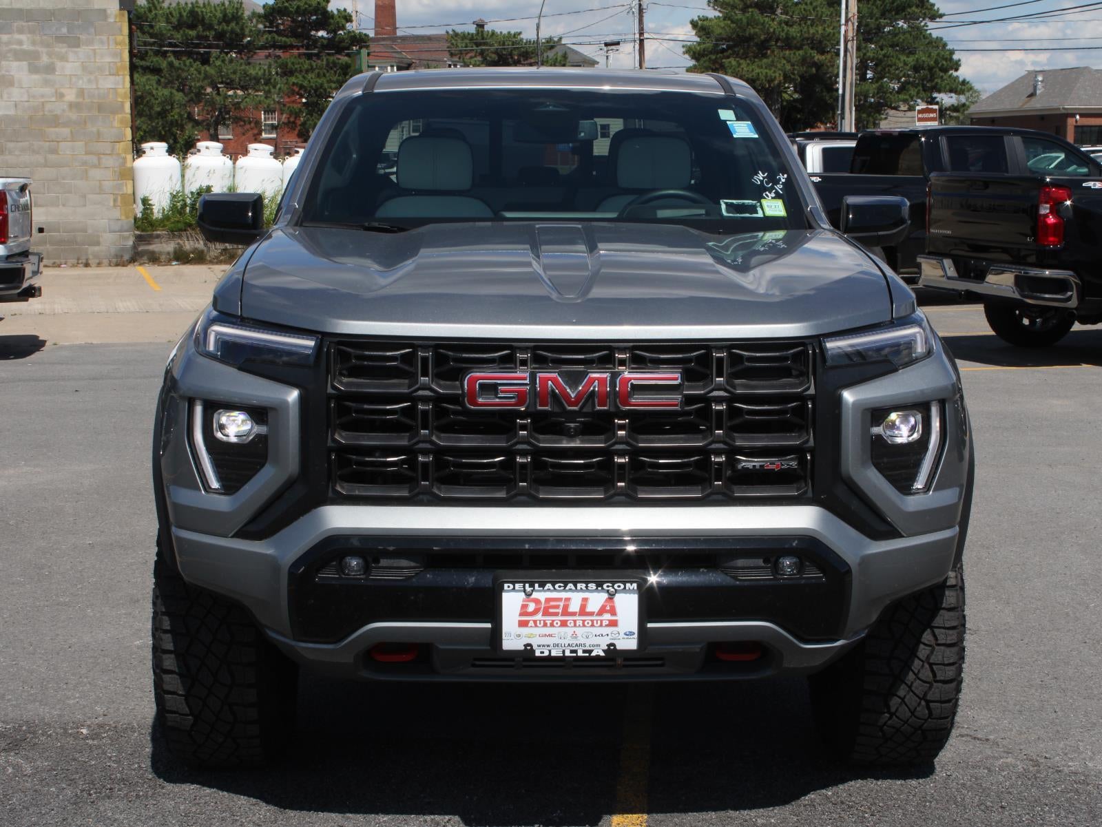 2023 GMC Canyon AT4X
