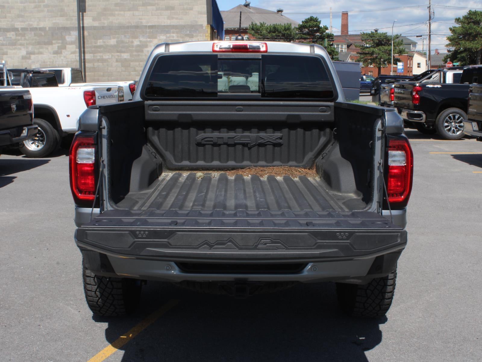 2023 GMC Canyon AT4X