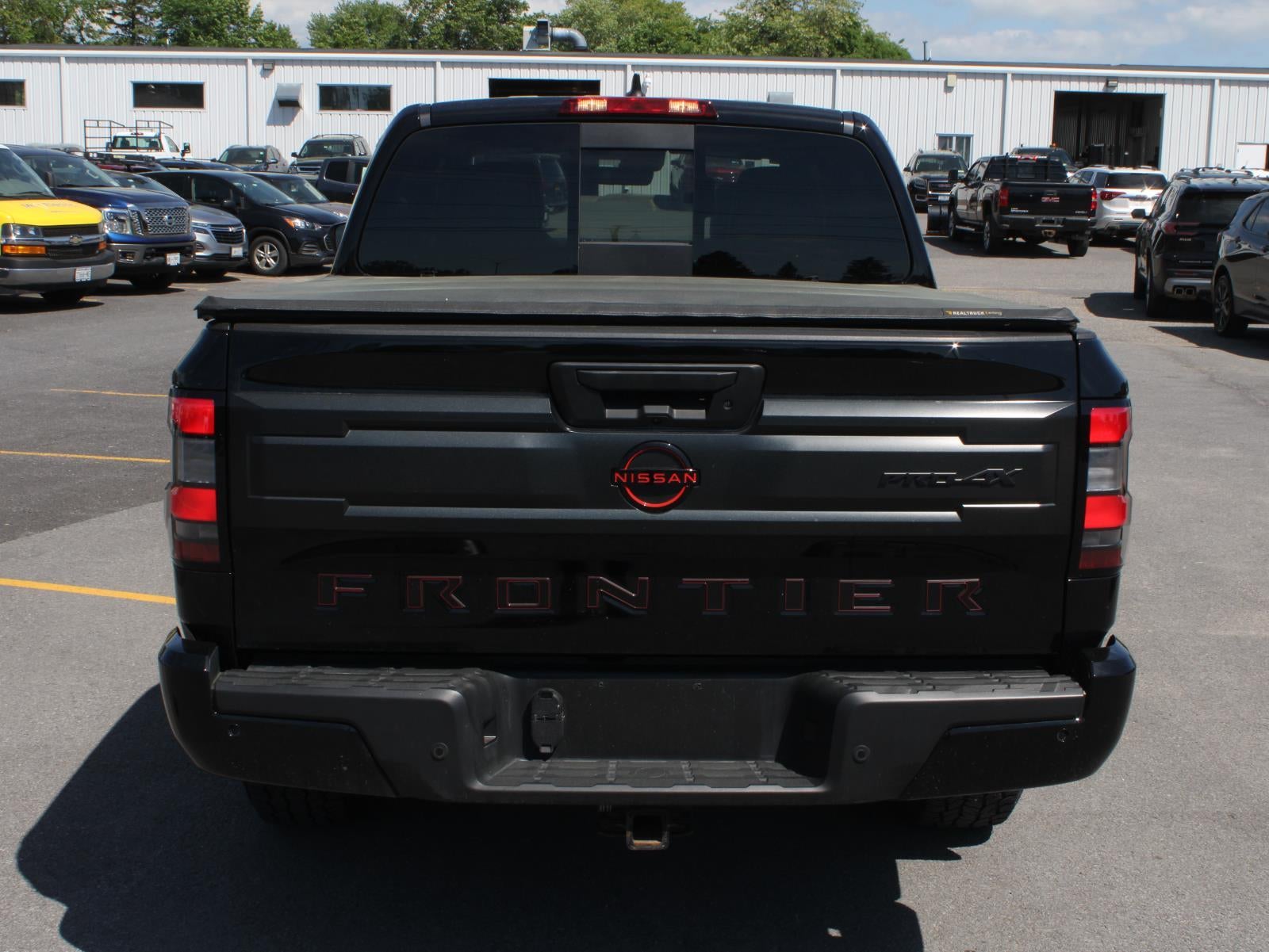 2025 Nissan Frontier Crew Cab PRO-4X 4x4