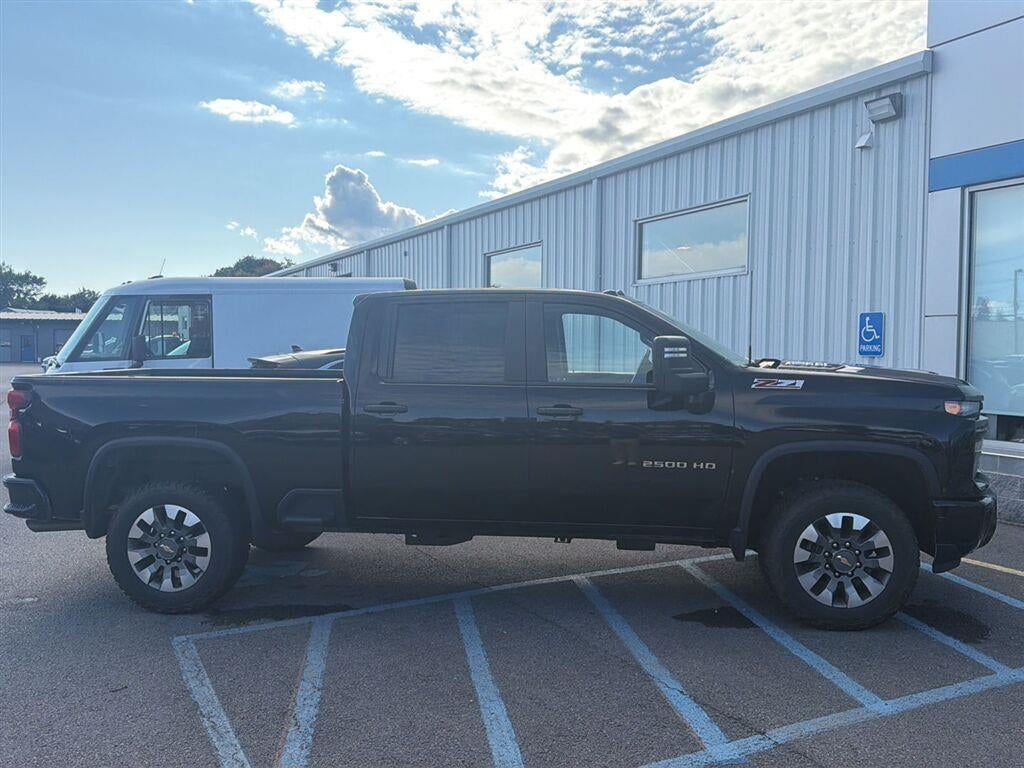 2025 Chevrolet Silverado 2500 HD Custom
