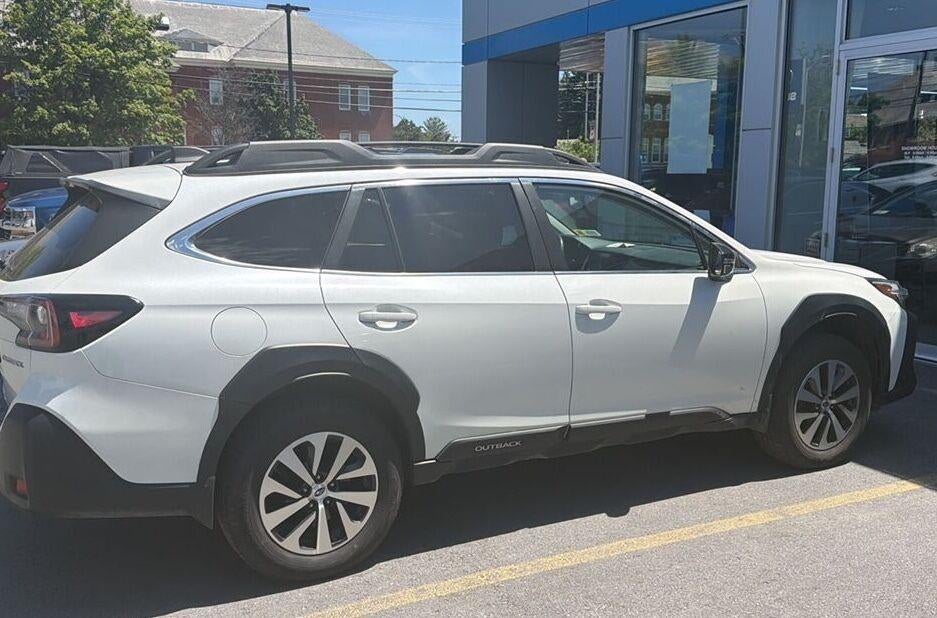 2024 Subaru Outback Premium