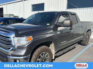 2017 Toyota Tundra SR5 5.7L V8