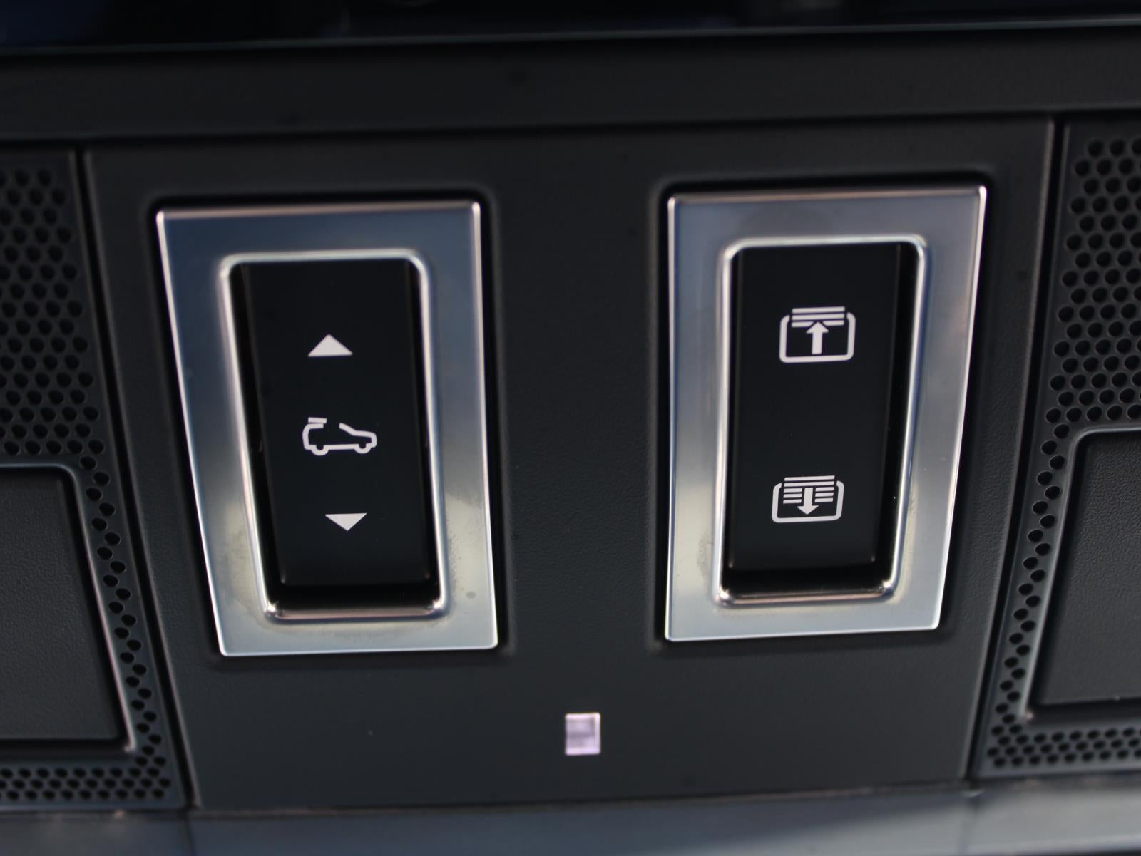 2024 Land Rover Range Rover Evoque Dynamic SE